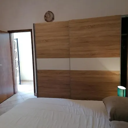 Apartman In With Terrace, Air Conditioning, Wifi, Washing Machine 4990-2