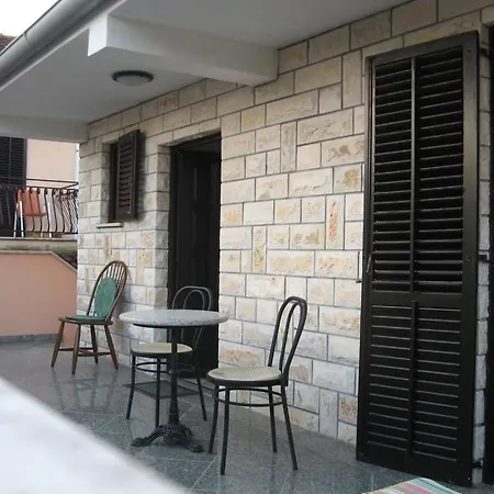In With Terrace, Air Conditioning, Wifi, Washing Machine 4990-2